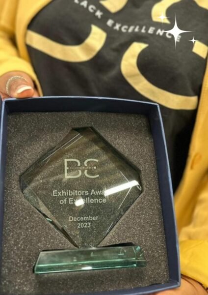 Blue and White Minimalist Gradient Background Flyer (1)